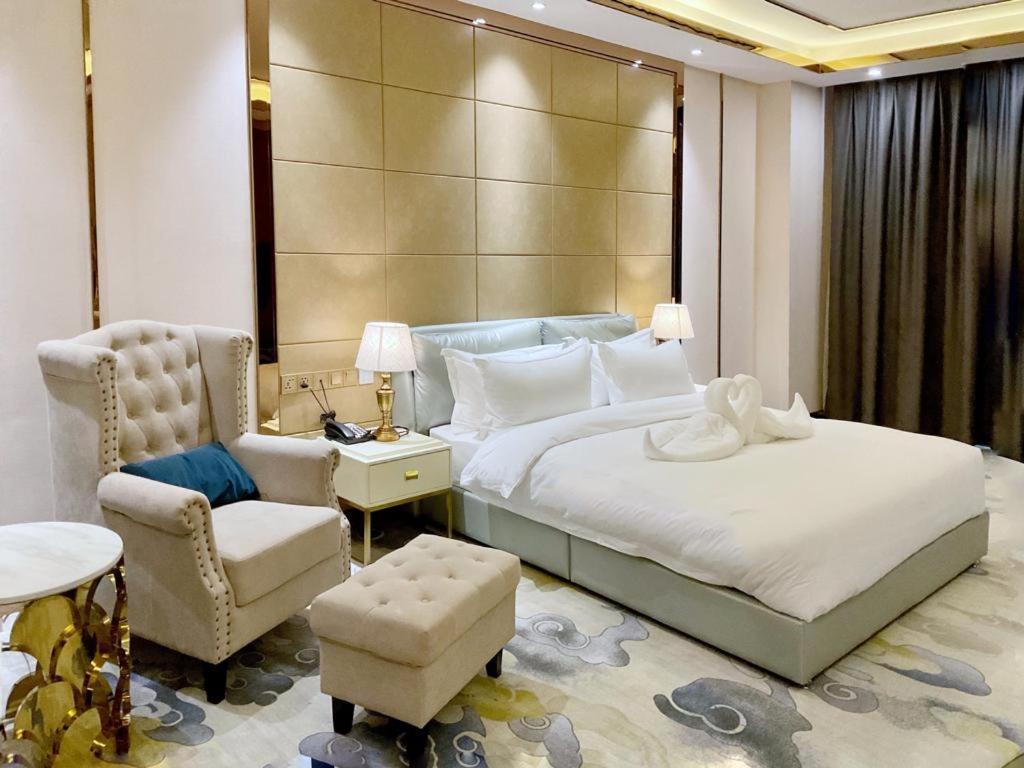 St Hotel Wattay Airport เวียงจันทน์ ภายนอก รูปภาพ