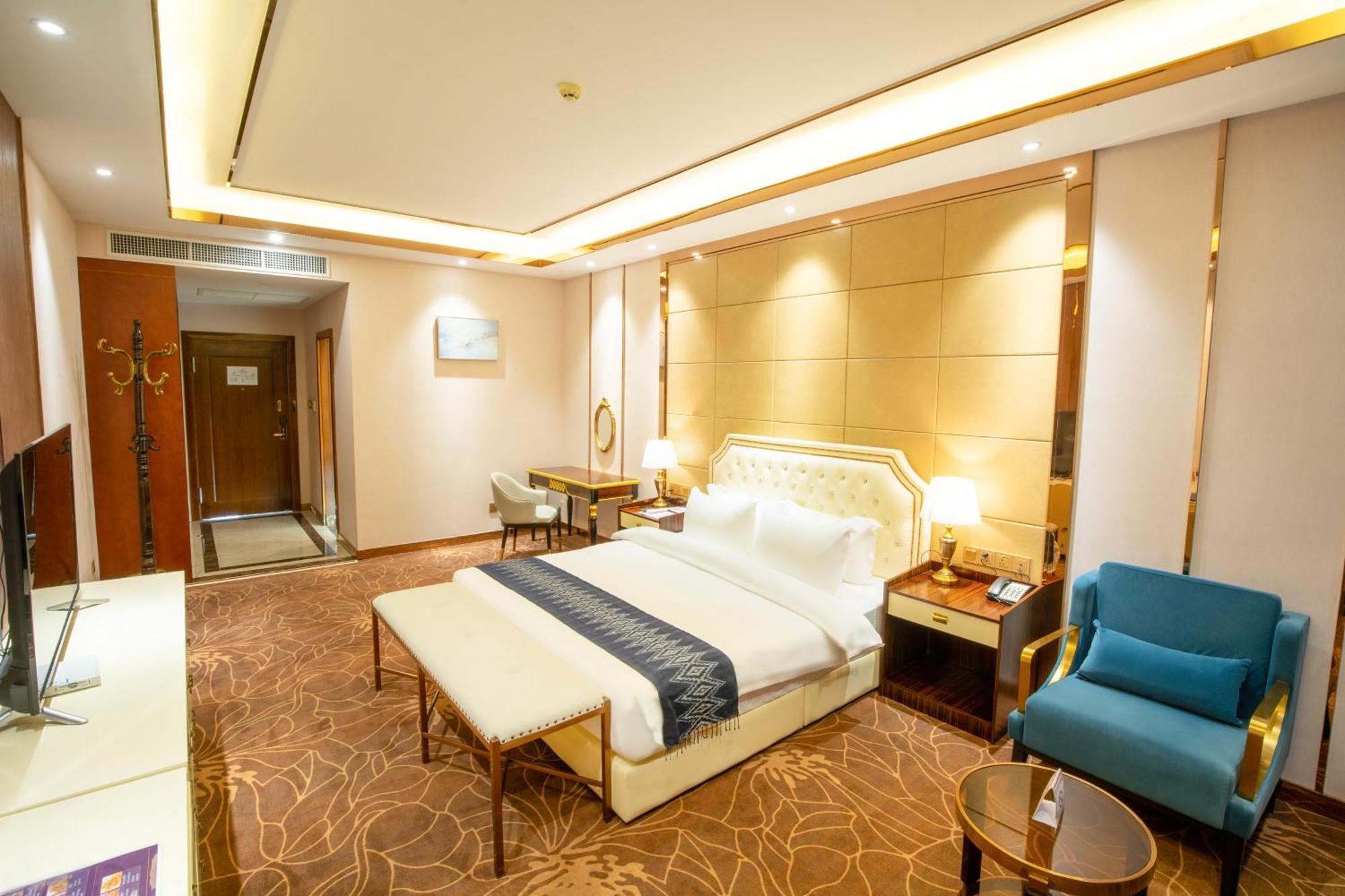 St Hotel Wattay Airport เวียงจันทน์ ภายนอก รูปภาพ